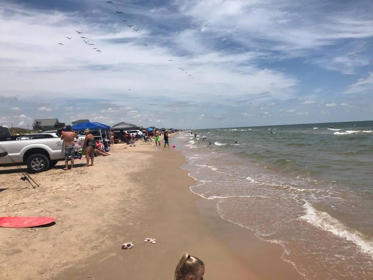 Fun In The Sun! Cozy Beach Pad, Gulf Views And Easy Access To The Sand! Surfside Beach Exterior foto
